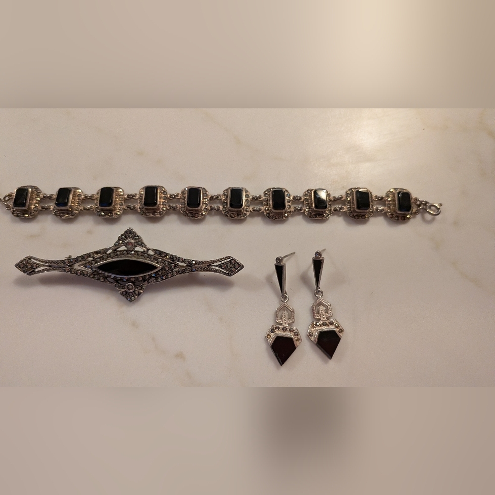 Sterling And Marcasite Vintage Beautiful Bracelet, Earrings And Broach